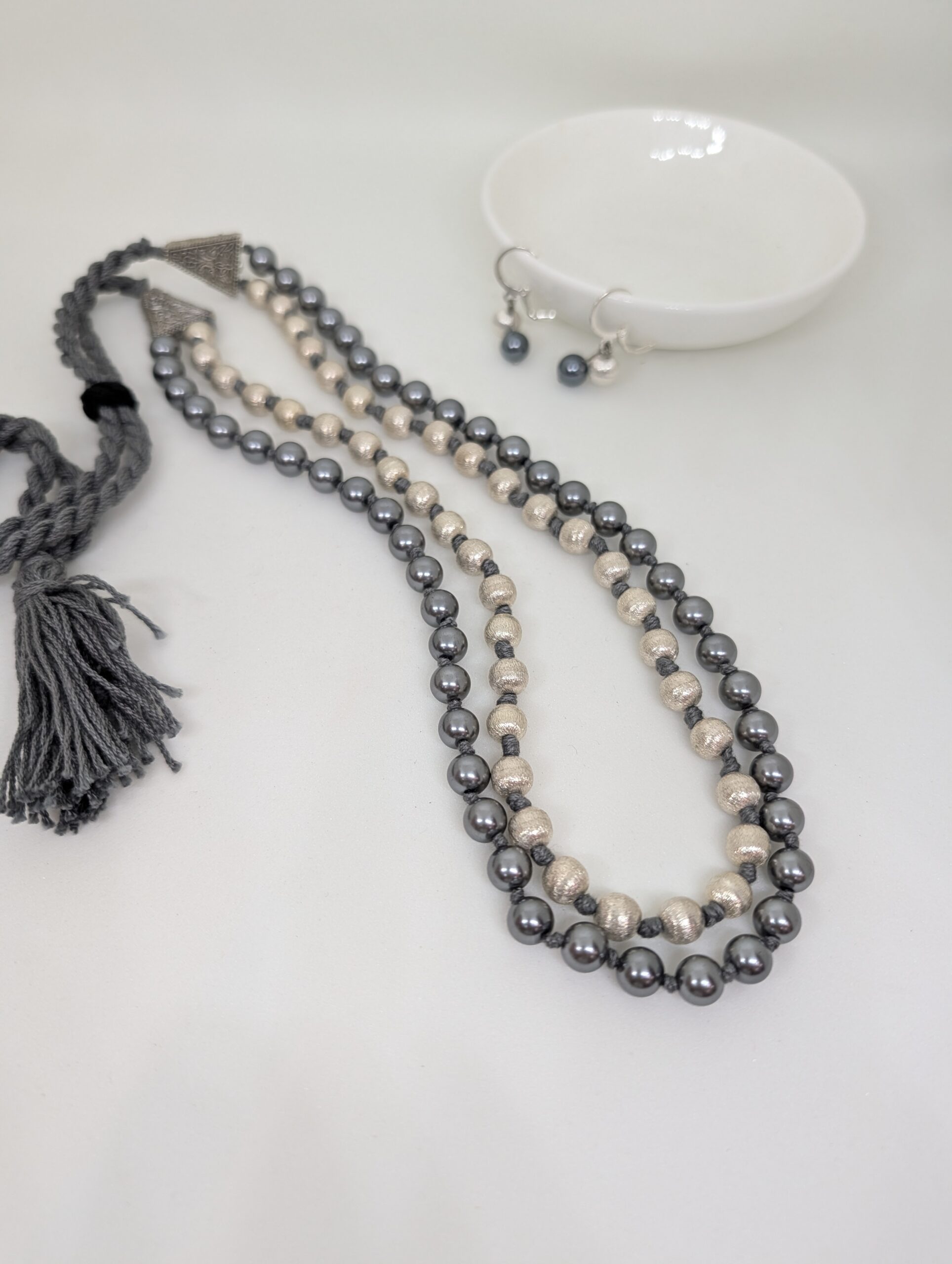 Gray Aura Necklace